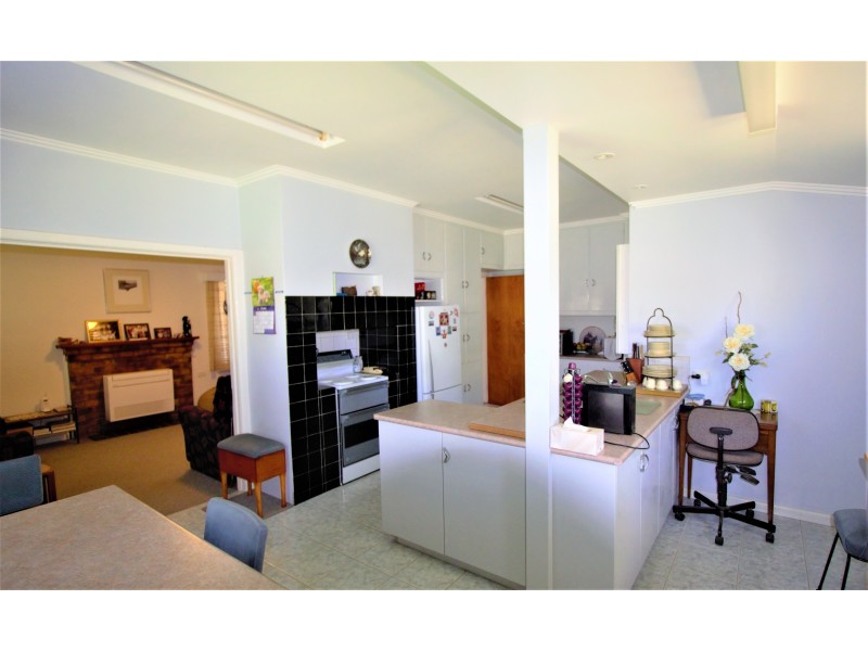 82 Victoria Street, Korumburra VIC 3950