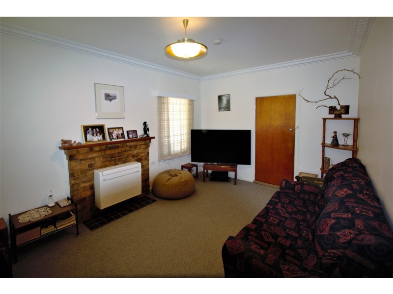 82 Victoria Street, Korumburra VIC 3950