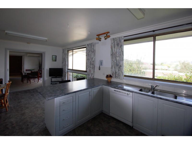 24 Shellcott Road,, Korumburra VIC 3950