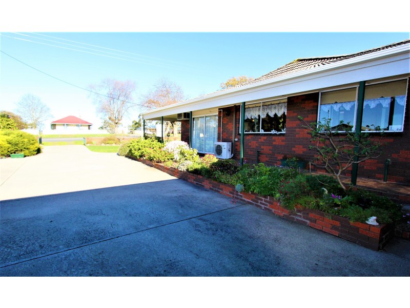 32 Nyora Road, Poowong VIC 3988