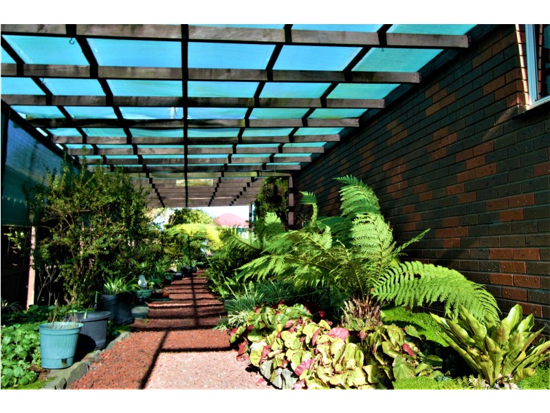 32 Nyora Road, Poowong VIC 3988