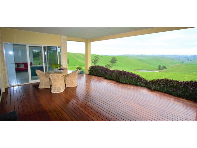 21 South Road, Loch VIC 3945