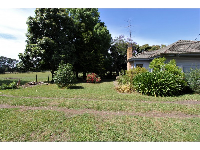 295 St Ellens Road, Berrys Creek VIC 3953