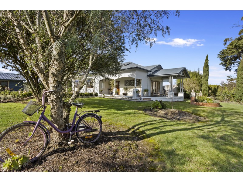 1480 Meeniyan-Mirboo North Road, Dumbalk VIC 3956