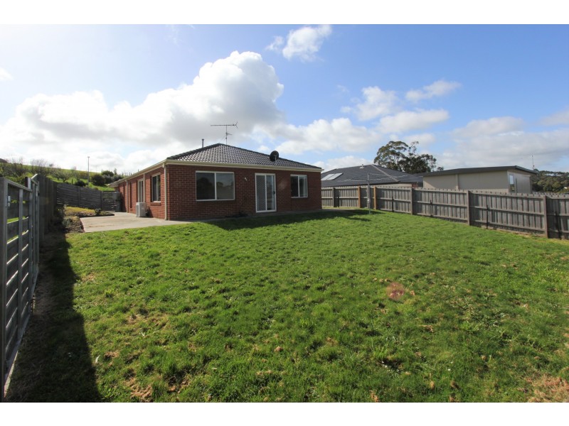 15 Riflebutts Road, Korumburra VIC 3950