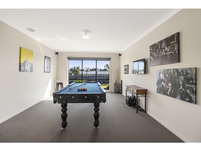 77 Shingler Street, Leongatha VIC 3953
