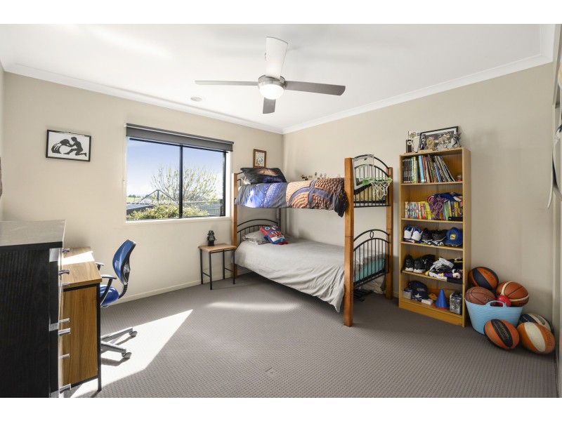 77 Shingler Street, Leongatha VIC 3953