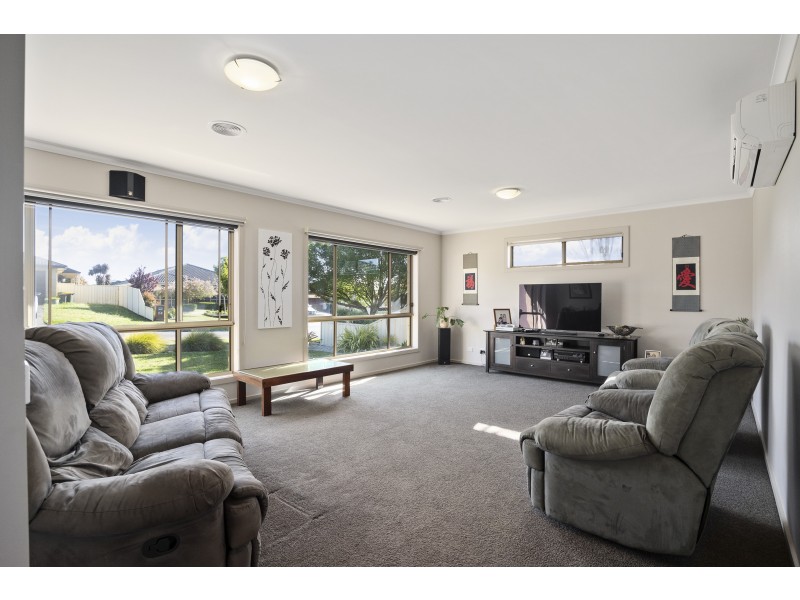 14 Eleanor Court, Leongatha VIC 3953