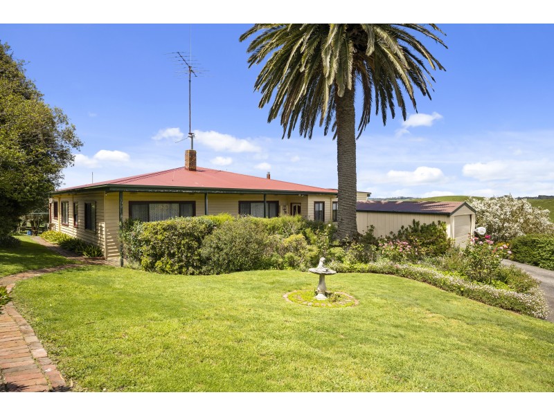 190 South Road, Loch VIC 3945