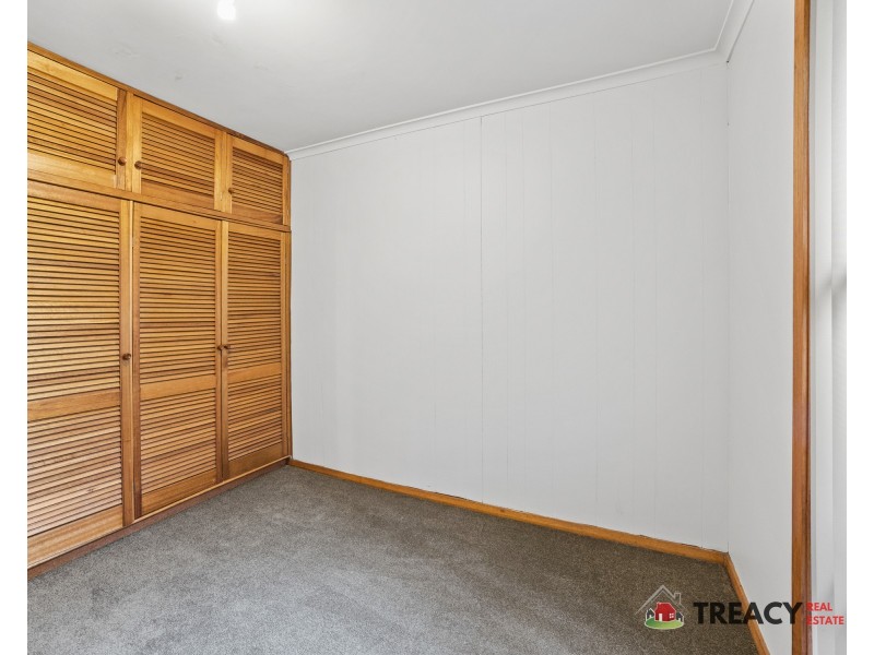 42 Greenwood Parade, Leongatha VIC 3953