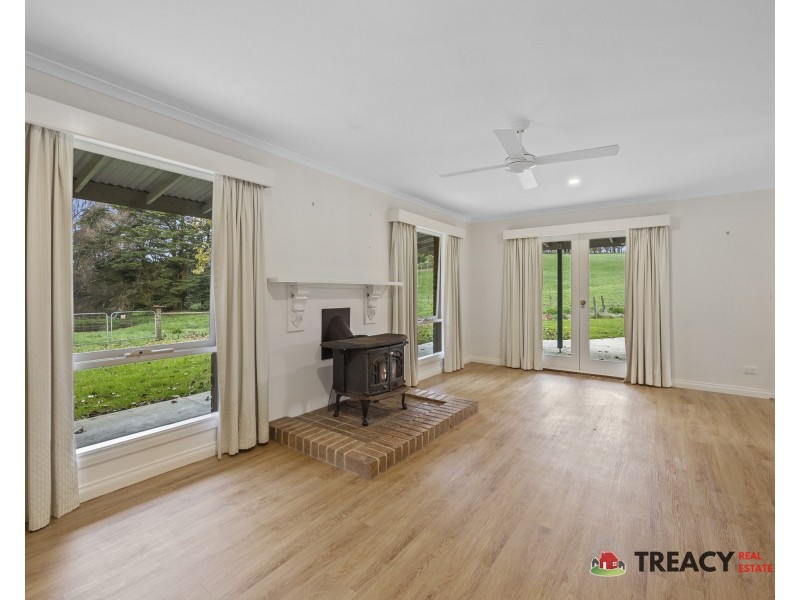 45 Ayrlie Park Crescent, Korumburra VIC 3950