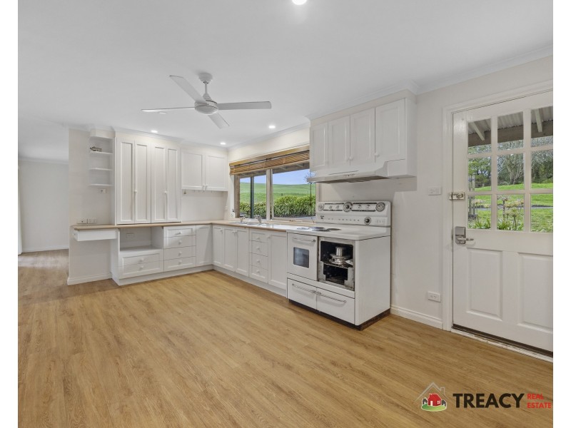 45 Ayrlie Park Crescent, Korumburra VIC 3950