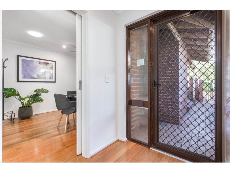 10A Macrae Road, Applecross WA 6153