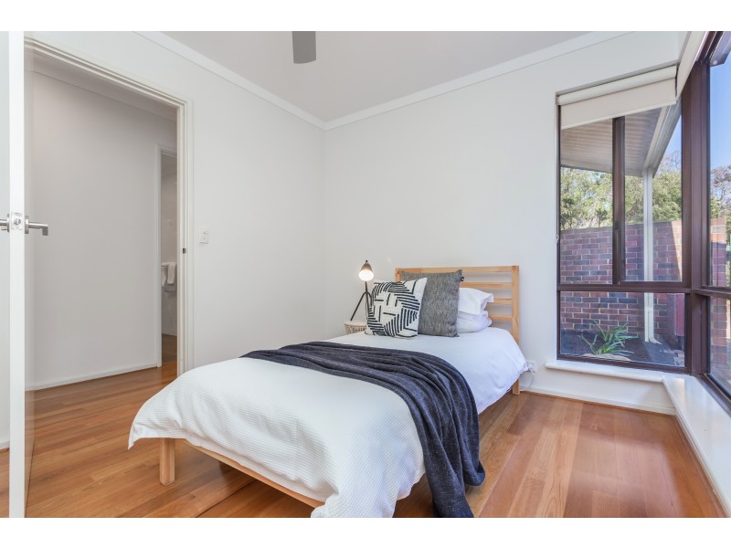 10A Macrae Road, Applecross WA 6153