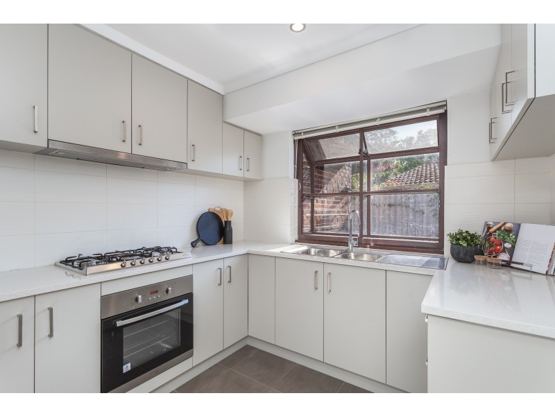 10A Macrae Road, Applecross WA 6153