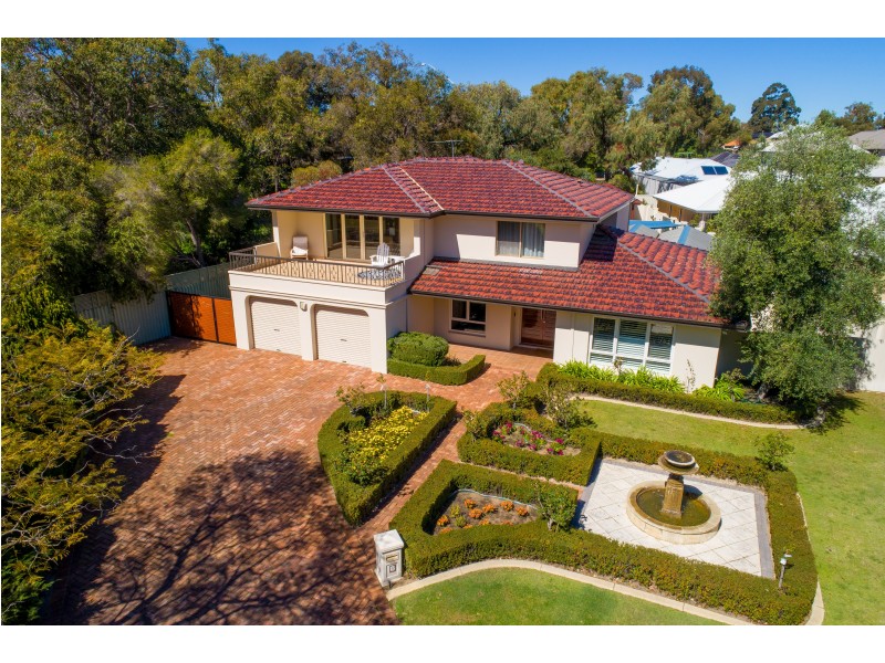 1 Shirley Avenue, Mount Pleasant WA 6153