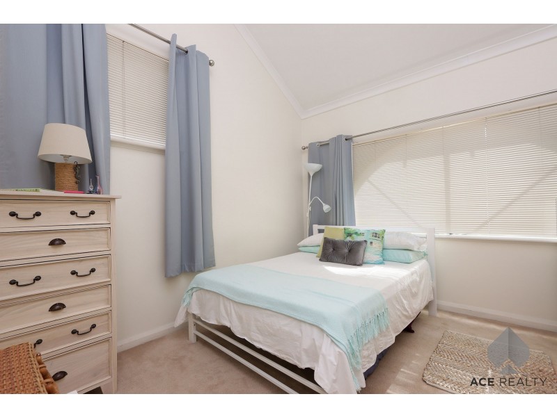 2/16 Kintail Road, Applecross WA 6153