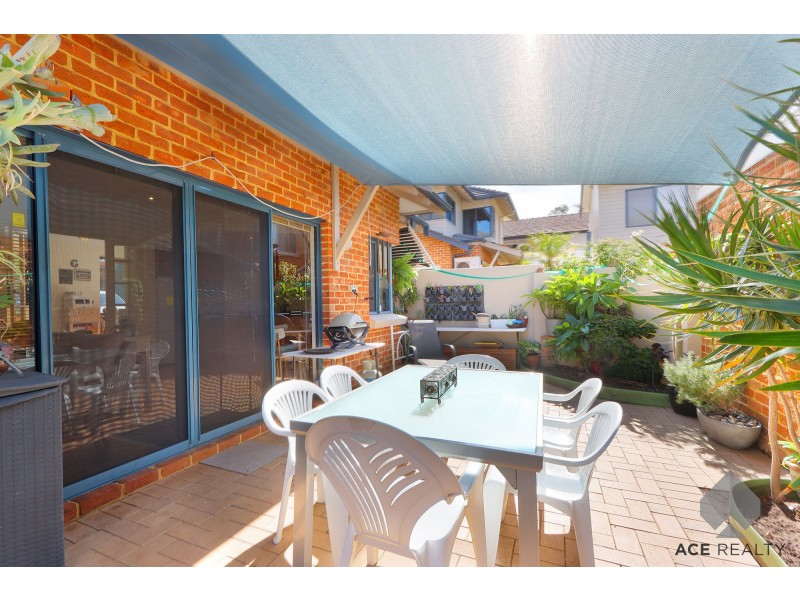 2/16 Kintail Road, Applecross WA 6153