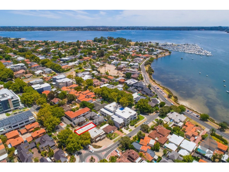 2/16 Kintail Road, Applecross WA 6153