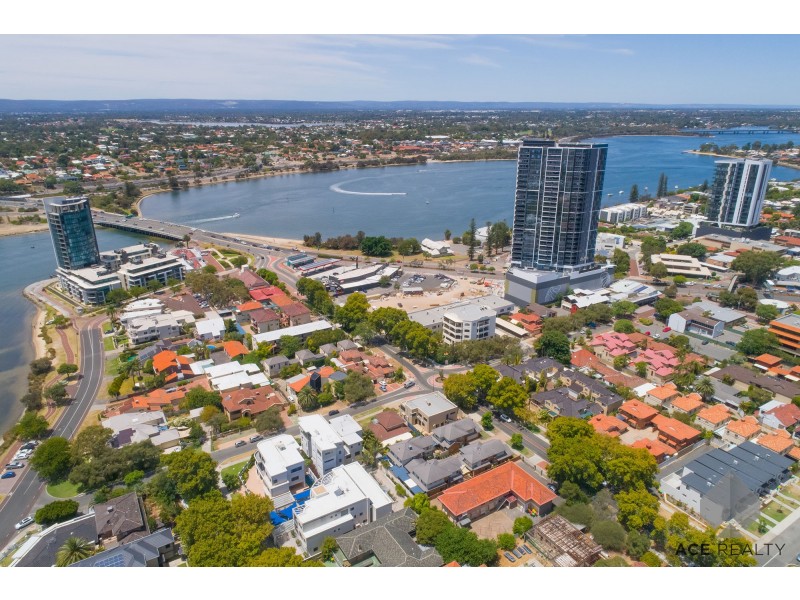 2/16 Kintail Road, Applecross WA 6153