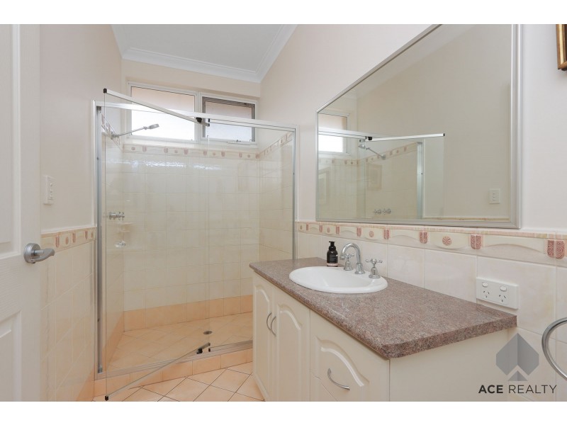 20 Bridges Road, Melville WA 6156