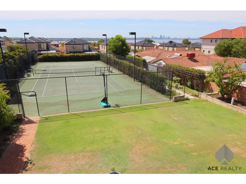 20 Bridges Road, Melville WA 6156