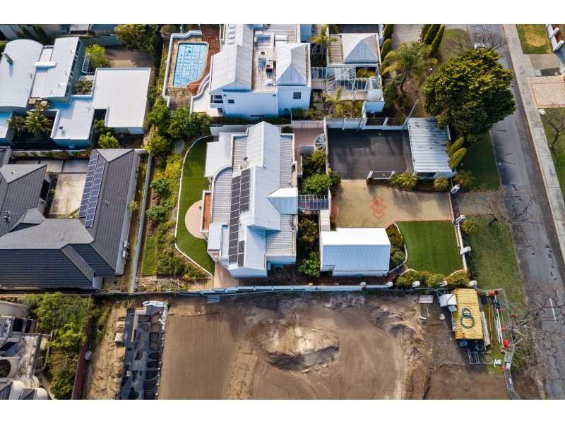 86 Tweeddale Road, Applecross WA 6153