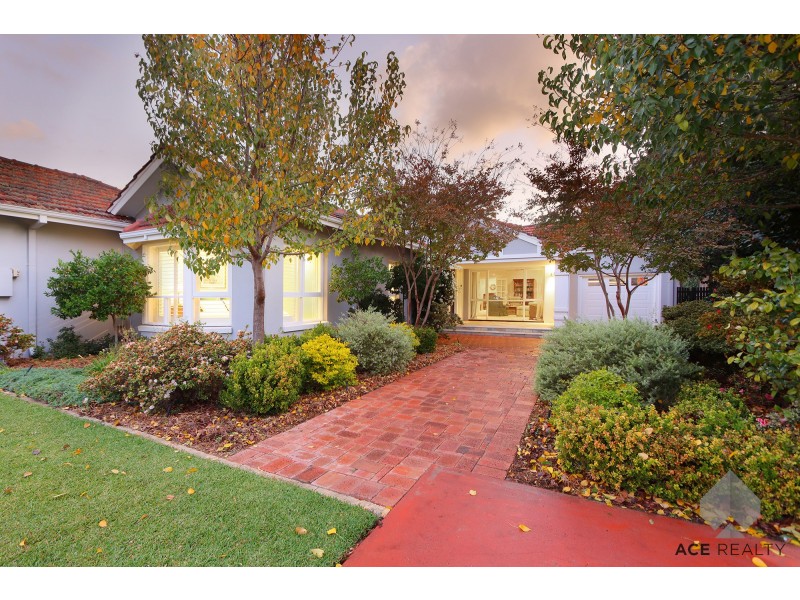 27 Glenelg Street, Applecross WA 6153