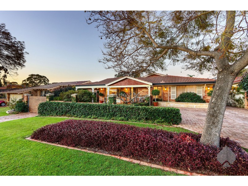 6A Atkins Road, Applecross WA 6153