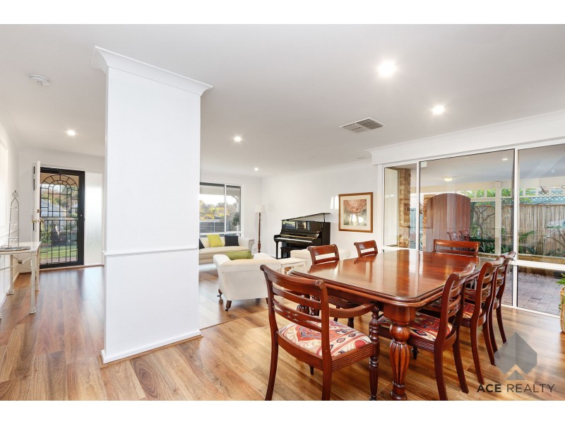 6A Atkins Road, Applecross WA 6153