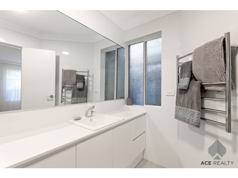 6A Atkins Road, Applecross WA 6153