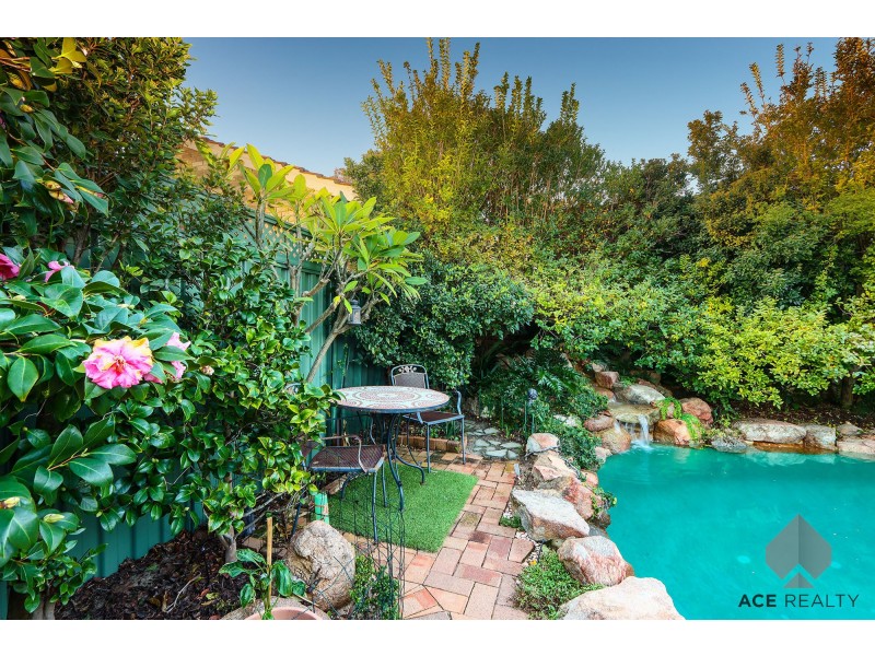 6A Atkins Road, Applecross WA 6153