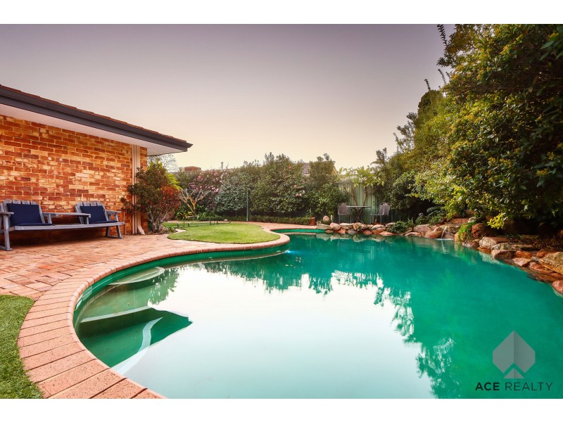 6A Atkins Road, Applecross WA 6153