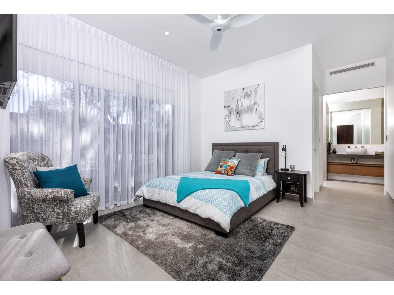 24 Gairloch Street, Applecross WA 6153