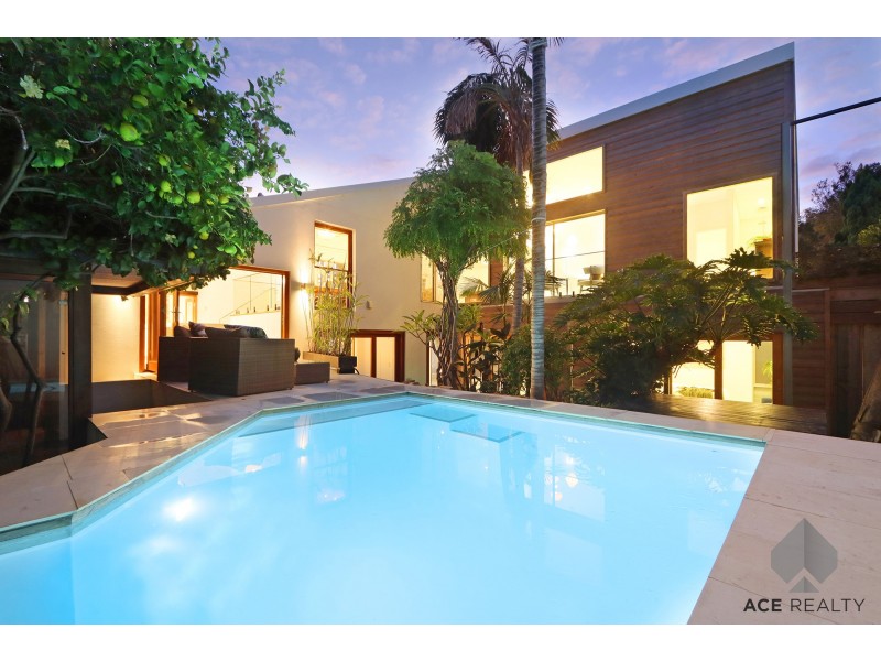 8B Atkins Road, Applecross WA 6153