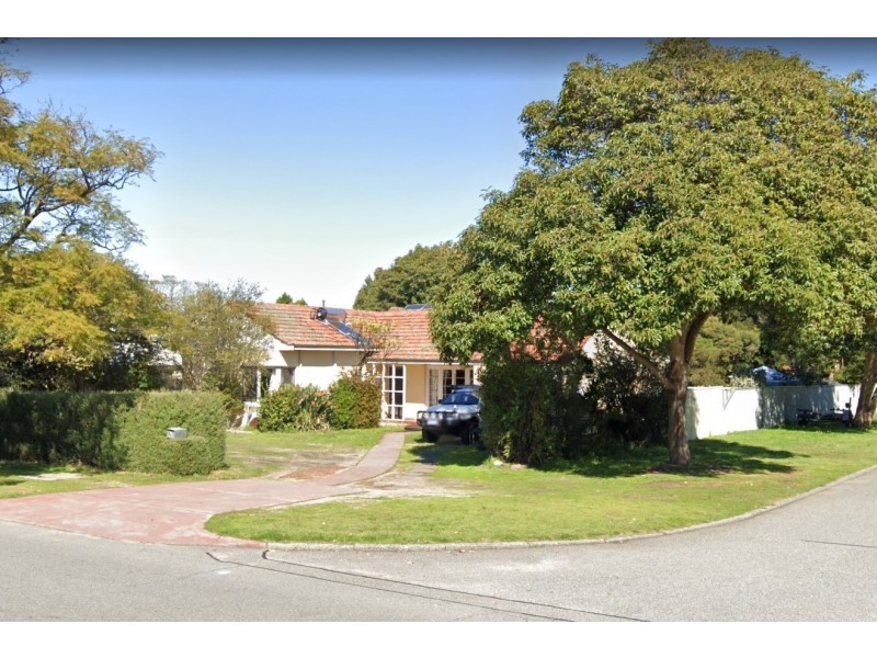 39 Alness Street, Applecross WA 6153