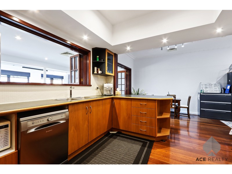 44 Simpson Street, Ardross WA 6153