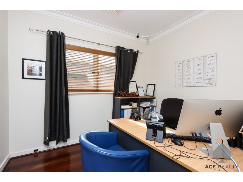 44 Simpson Street, Ardross WA 6153