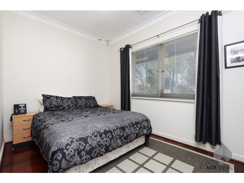 44 Simpson Street, Ardross WA 6153