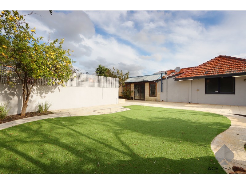 44 Simpson Street, Ardross WA 6153