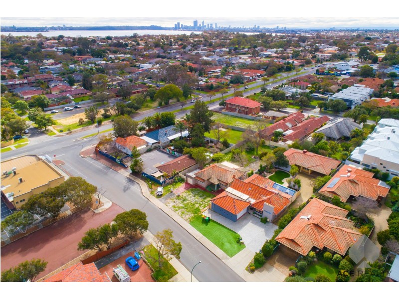 44 Simpson Street, Ardross WA 6153