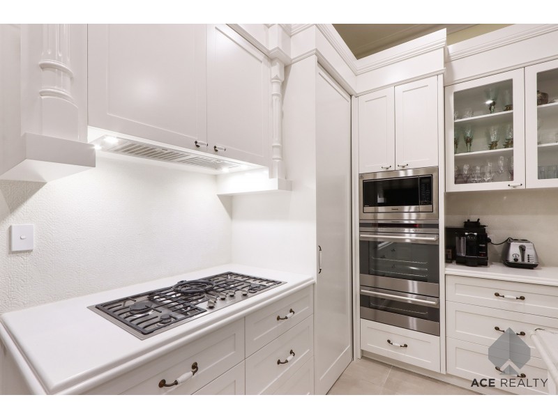 7 Third Avenue, Applecross WA 6153