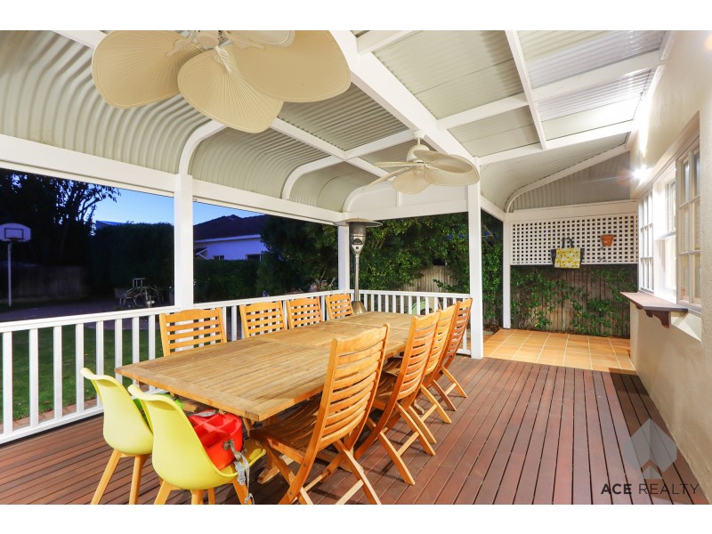 7 Third Avenue, Applecross WA 6153