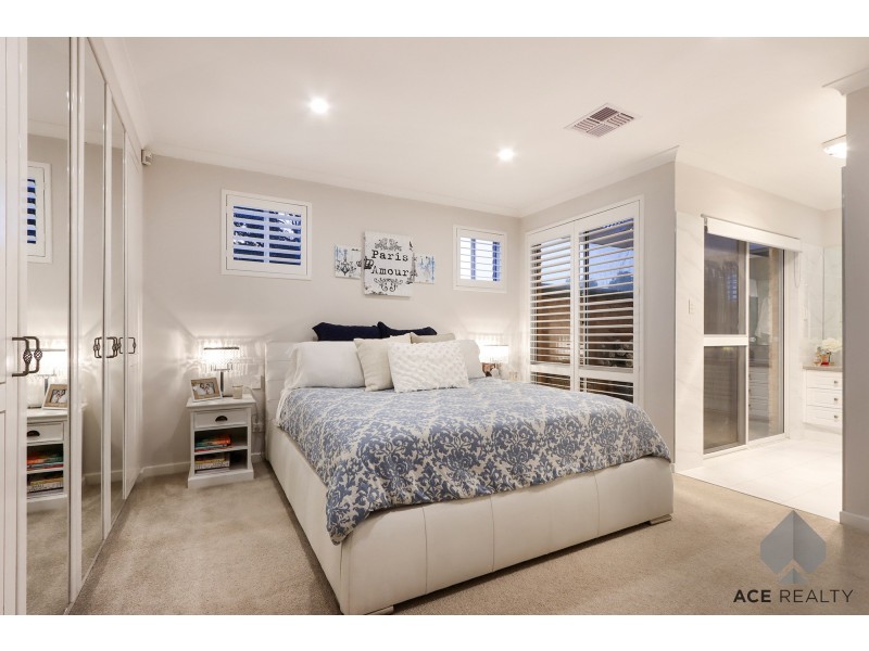 36A Tweeddale Road, Applecross WA 6153