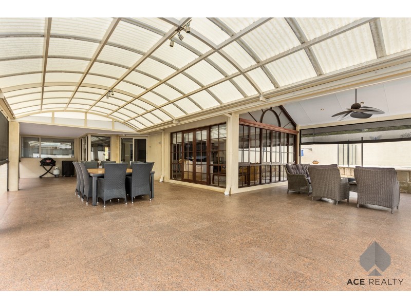 8 Hawkins Street, Mount Pleasant WA 6153