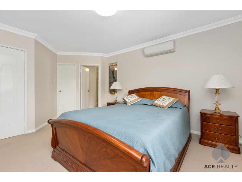 8 Hawkins Street, Mount Pleasant WA 6153