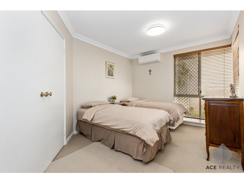 8 Hawkins Street, Mount Pleasant WA 6153