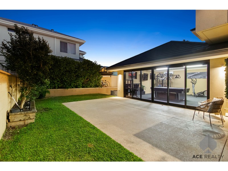 184 Coode Street, Como WA 6152