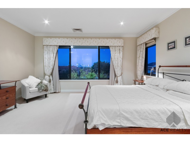 184 Coode Street, Como WA 6152