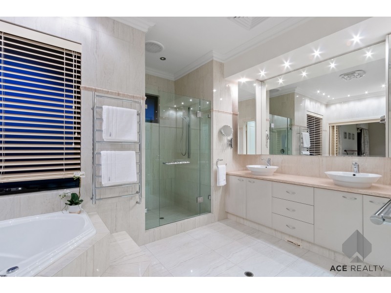 184 Coode Street, Como WA 6152